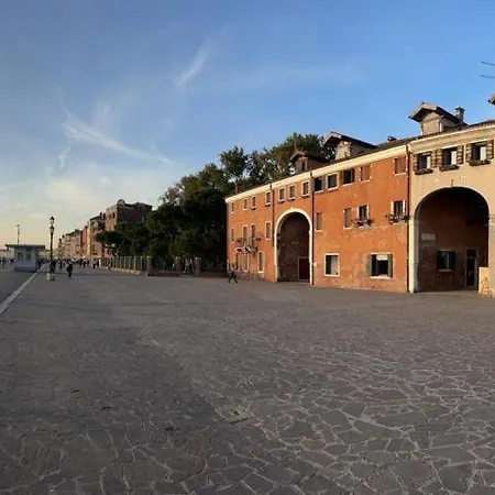 Lägenhet Bricola Biennale