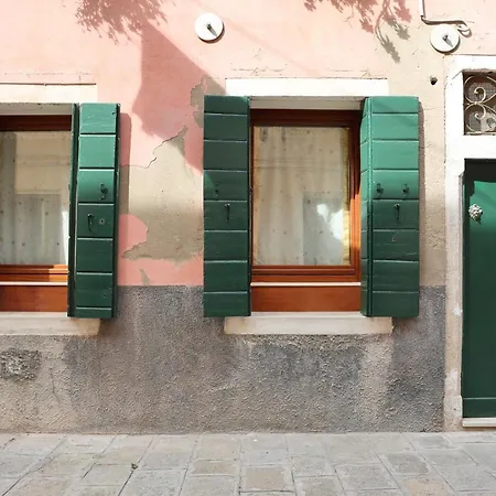 Bricola Biennale Lägenhet Venedig