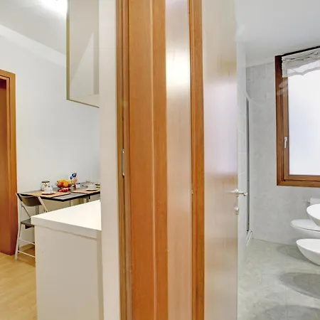 Bricola Biennale Appartement Venise