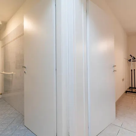 Appartement Bricola Biennale *
