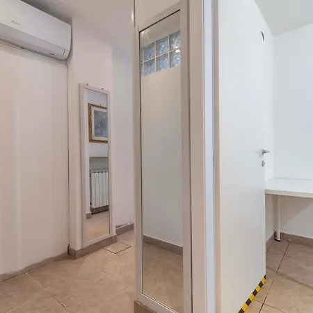 Bricola Biennale Appartement Venetië