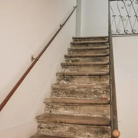 דירה Bricola Biennale *